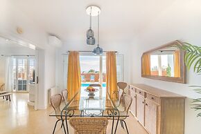 Villa Maricel - Villa With Private Pool. Free Wifi