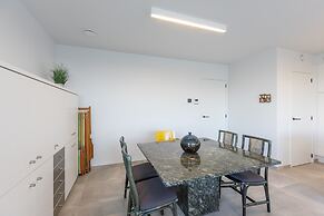 Newly Built Flat Near the City Centre