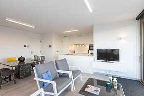 Newly Built Flat Near the City Centre