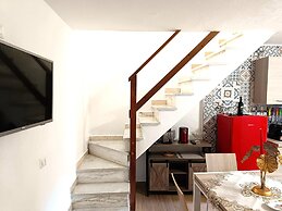 Cosy Holiday Home in Equi Terme With Terrace