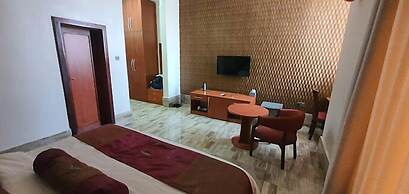 Alim Luxury Apartments