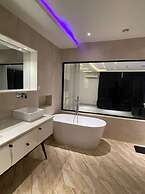 Alim Luxury Apartments