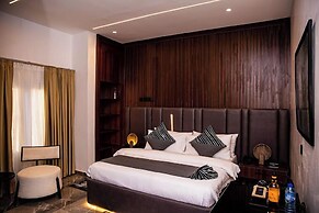 Alim Luxury Apartments