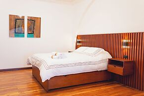 Casa 11-24 by Casa Bolivar