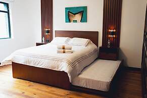 Casa 11-24 by Casa Bolivar