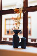 Casa 11-24 by Casa Bolivar