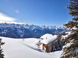 Studio Near the Slopes With Wellness Area