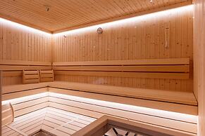 Studio Near the Slopes With Wellness Area