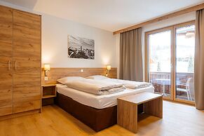 Studio Near the Slopes With Wellness Area