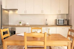 Coqueta Casita de Mercedes