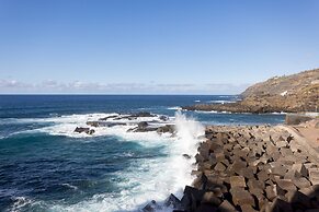 Casa Calma With 2 Bedrooms and 1 Bathrooms