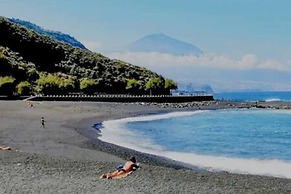 Casa Calma With 2 Bedrooms and 1 Bathrooms