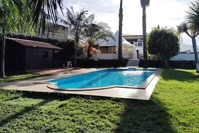 Espectacular Villa con Piscina y Vistas al Valle