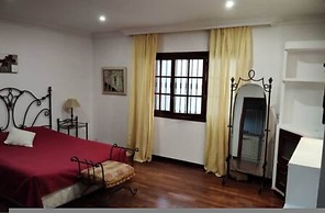 Espectacular Villa con Piscina y Vistas al Valle