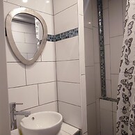 Studio Twin Beds in Aix en Provence