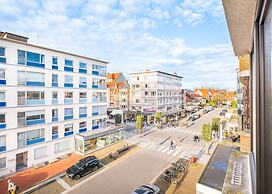 Beautifully Renovated With top Location