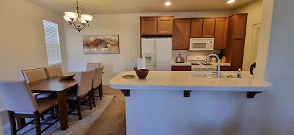 Pool and Gym Access Luxury Condo