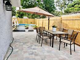 New Fresh House in Seminole Close to Beach