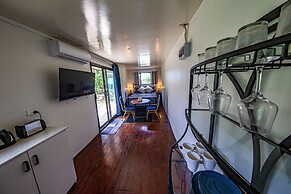 Maui Creek Bures