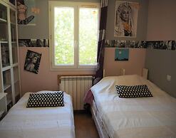 Charming Holiday Home With Garden and Private Pool, Vernegues-ex TUI