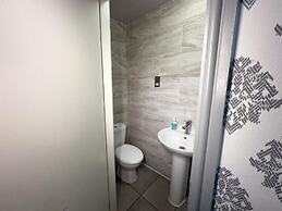 Hill's View Apartments