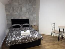 Hill's View Apartments