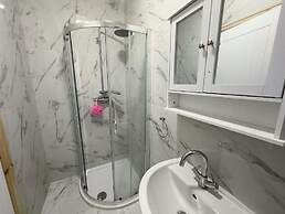 Hill's View Apartments