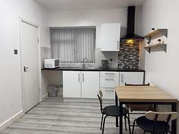 Hill's View Apartments