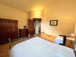 Farmhouse Apartment With Swimming Pool