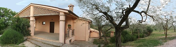 Farmhouse Apartment With Swimming Pool