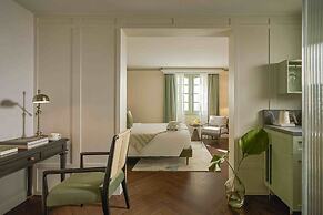 President Maison Signature by M Village