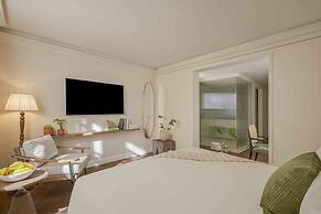 President Maison Signature by M Village