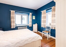 Cozy Holiday Home Close to the Beach