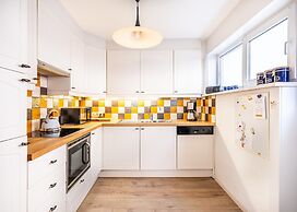 Cozy Holiday Home Close to the Beach