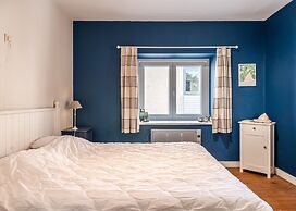 Cozy Holiday Home Close to the Beach