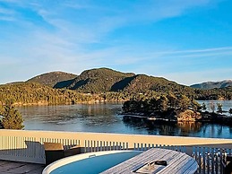 6 Person Holiday Home in Hosteland