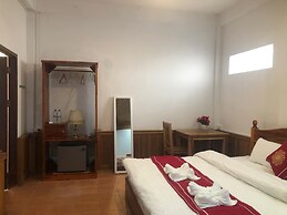 That Luang Place House