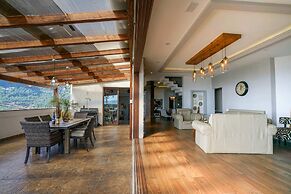 Casa El Mirador Jacuzzi and Terrace