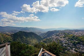 Casa El Mirador Jacuzzi and Terrace