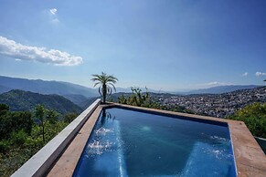 Casa El Mirador Jacuzzi and Terrace