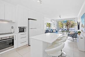 Palm Beach Waterfront Escape