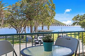 Palm Beach Waterfront Escape