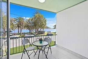 Palm Beach Waterfront Escape