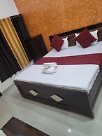 Ramam By Naavagat 700 Meter From Temple