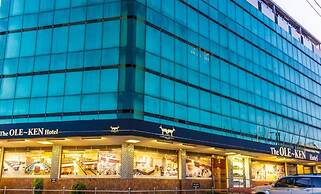 The Ole-Ken Hotel