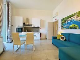 La Casa Rosa al Mare apartment & garage