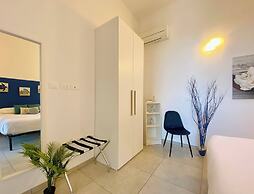 La Casa Rosa al Mare apartment & garage