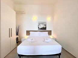 La Casa Rosa al Mare apartment & garage