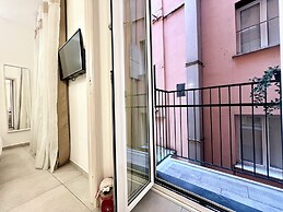 La Casa Rosa al Mare apartment & garage