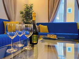 La Casa Rosa al Mare apartment & garage